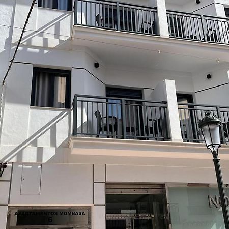 Apartamentos Mombasa 2 Planta Nerja Eksteriør bilde