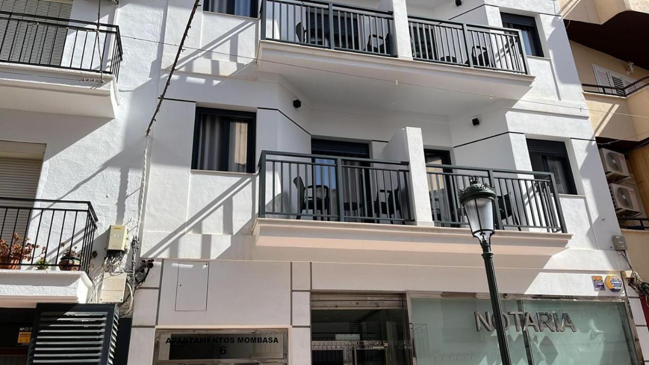 Apartamentos Mombasa 2 Planta Nerja Eksteriør bilde