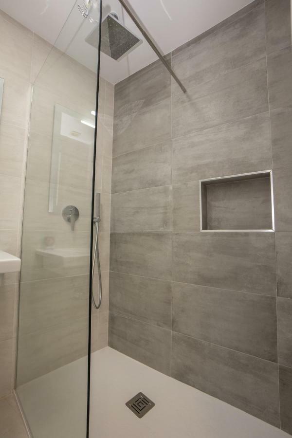 Apartamentos Mombasa 2 Planta Nerja Eksteriør bilde