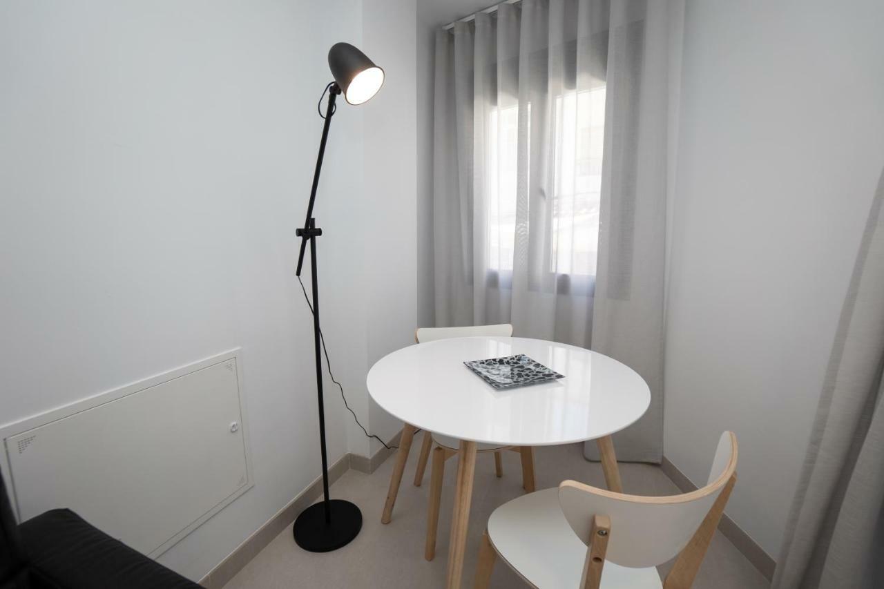 Apartamentos Mombasa 2 Planta Nerja Eksteriør bilde
