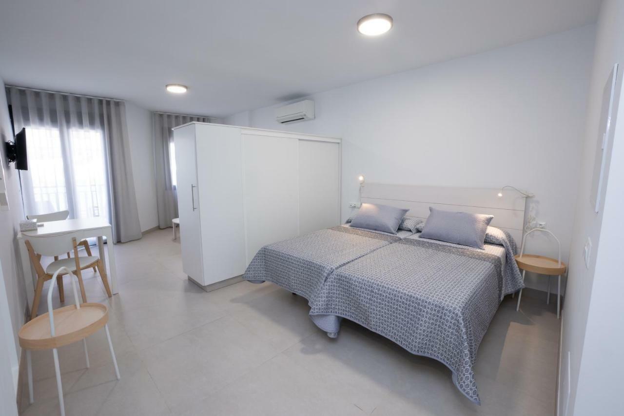 Apartamentos Mombasa 2 Planta Nerja Eksteriør bilde