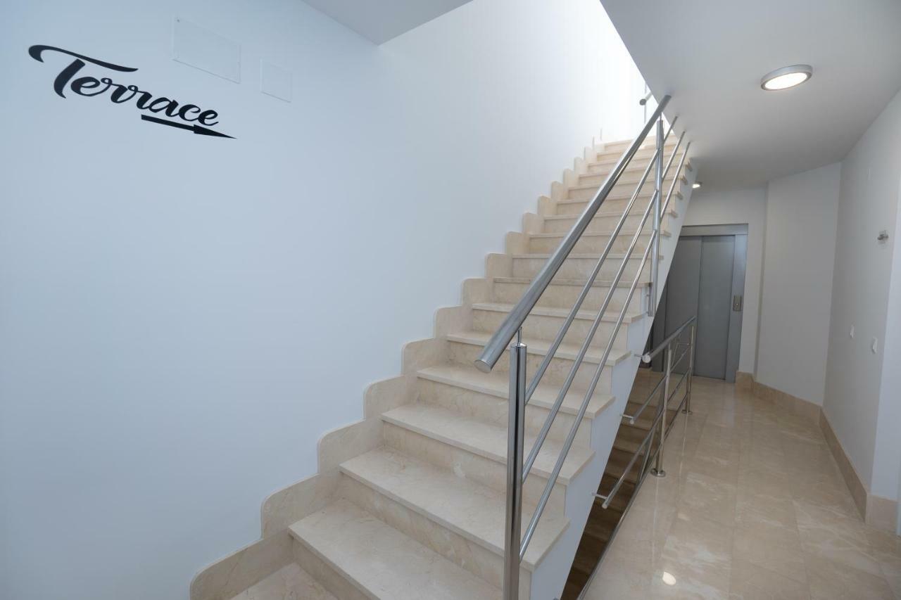 Apartamentos Mombasa 2 Planta Nerja Eksteriør bilde