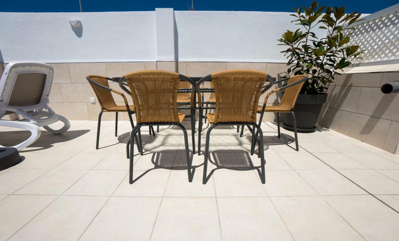 Apartamentos Mombasa 2 Planta Nerja Eksteriør bilde