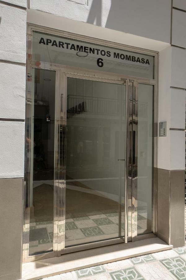 Apartamentos Mombasa 2 Planta Nerja Eksteriør bilde